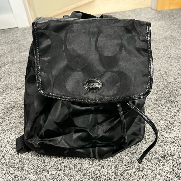 Coach backpack - Picture 1 of 3